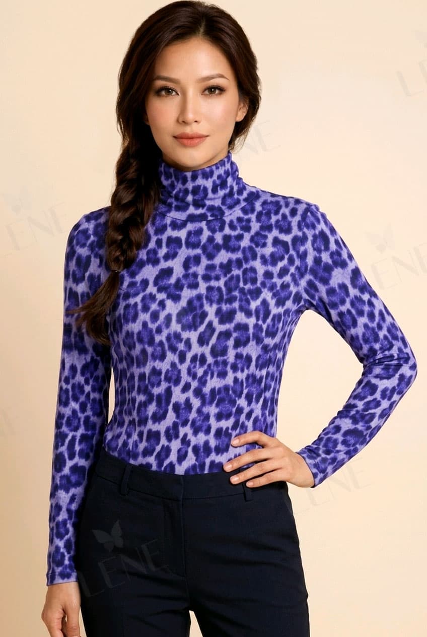 Áo cổ lọ họa tiết - View 4