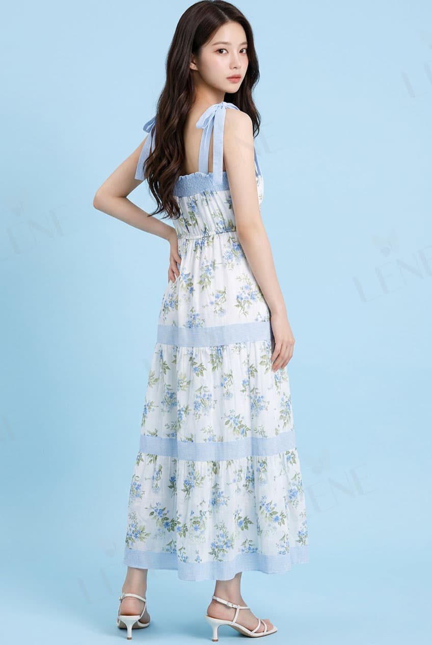 Đầm dài maxi hai dây thắt nơ vai họa tiết hoa xanh - View 3