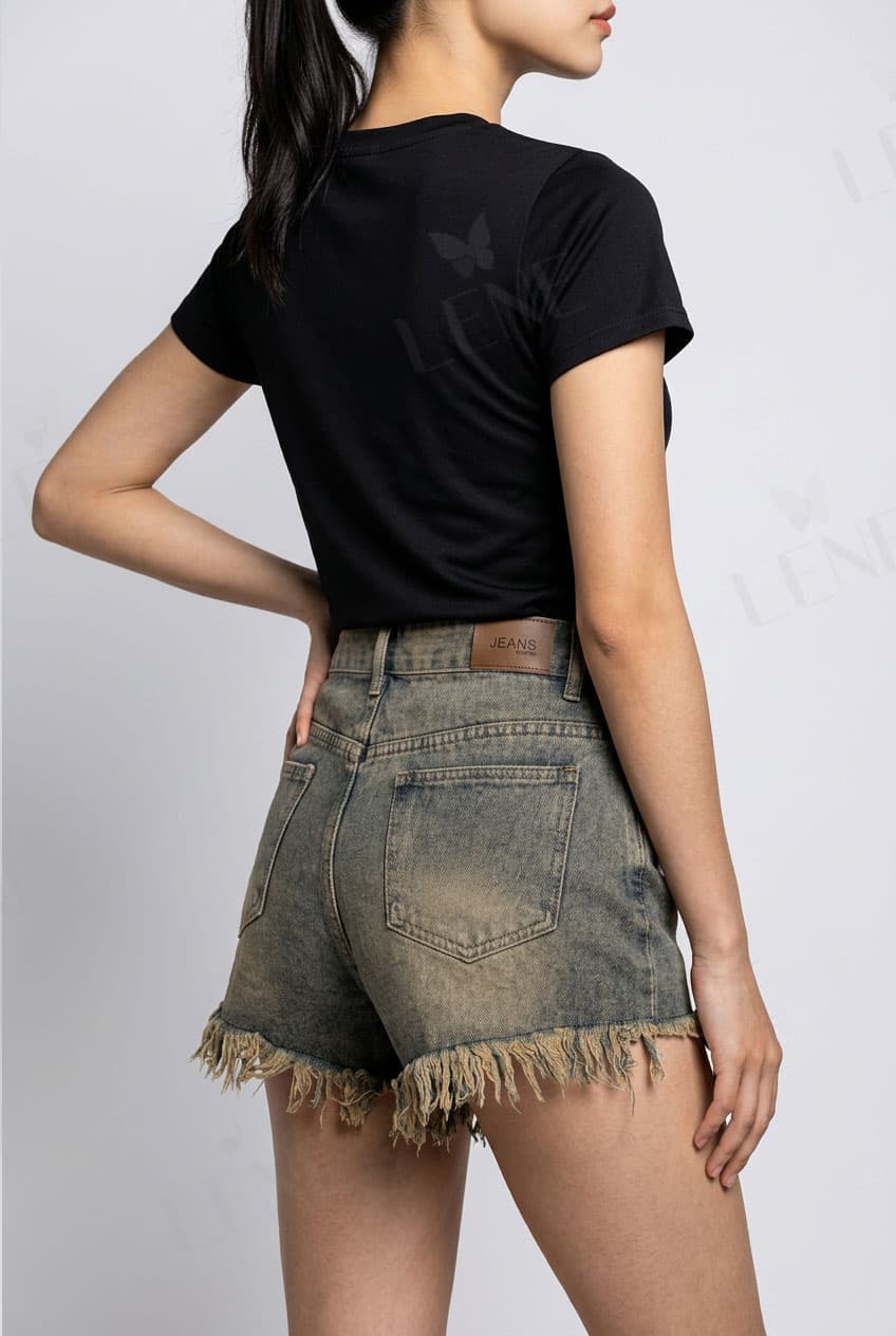 Quần short jean cạp cao rách tua rua đính đinh tán - View 3